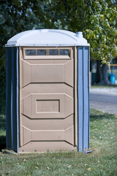 Porta potty delivery and setup in Shinnston, WV